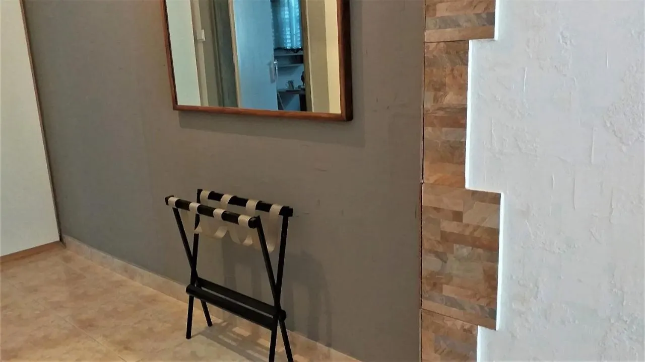 Rava Art Amphora Studio And Room